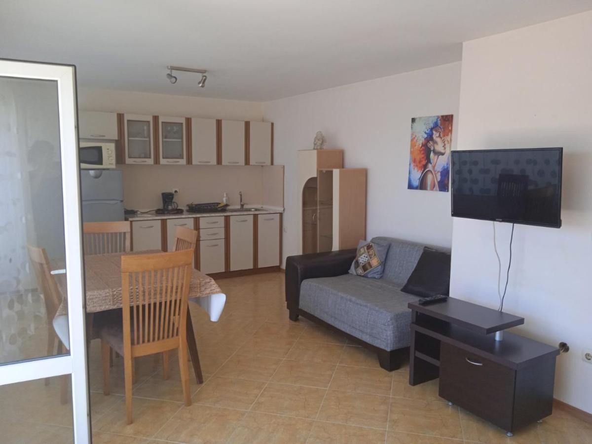 Guest House Eos سوزوبول الغرفة الصورة